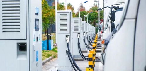 電動汽車充電樁能否為電瓶車充電？能源管理服務(wù)視角下的兼容性與挑戰(zhàn)